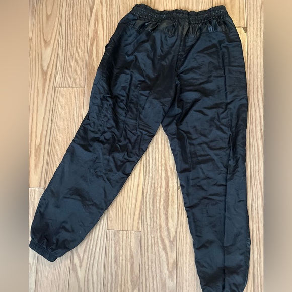 Vintage Nike Parachute Pants - Picture 4 of 4